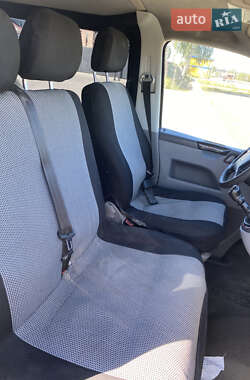 Минивэн Volkswagen Transporter 2006 в 