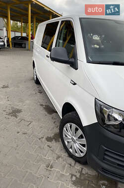 Минивэн Volkswagen Transporter 2018 в 