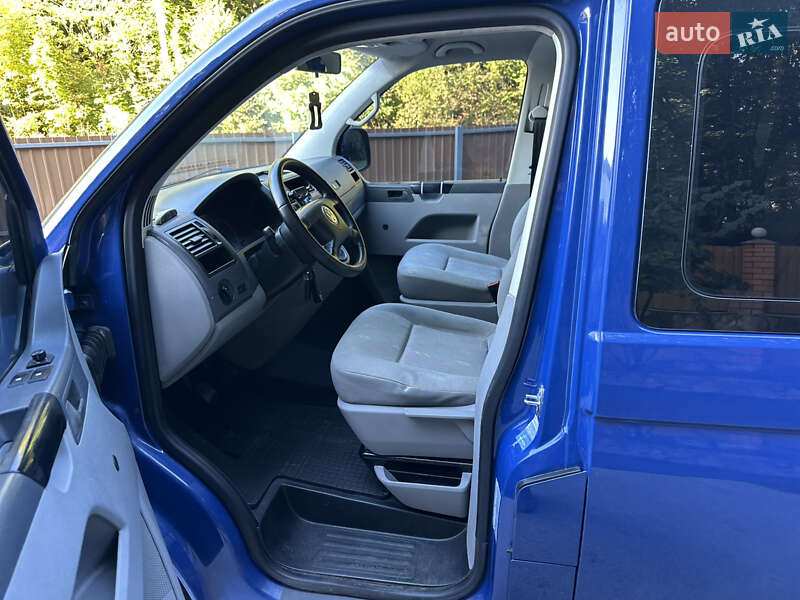 Минивэн Volkswagen Transporter 2005 в Виннице