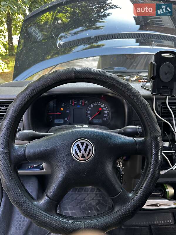 Минивэн Volkswagen Transporter 2000 в Василькове