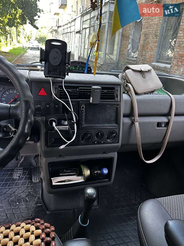 Минивэн Volkswagen Transporter 2000 в Василькове