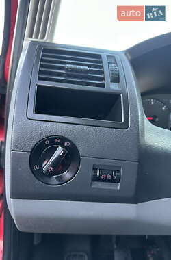 Минивэн Volkswagen Transporter 2003 в 