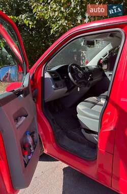 Минивэн Volkswagen Transporter 2004 в 