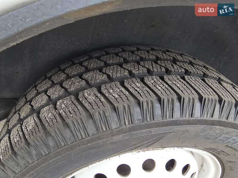 Мінівен Volkswagen Transporter 1996 в Харкові фото 4 Мінівен Volkswagen Transporter 1996 в Харкові