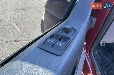 Минивэн Volkswagen Transporter 2006 в 