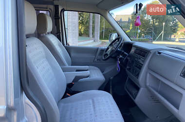 Минивэн Volkswagen Transporter 2002 в 