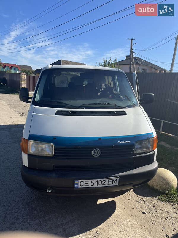 Минивэн Volkswagen Transporter 2000 в Новоднестровске