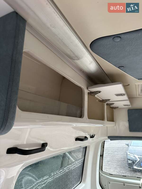 Минивэн Volkswagen Transporter 2006 в Белогородке