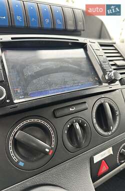 Минивэн Volkswagen Transporter 2006 в 