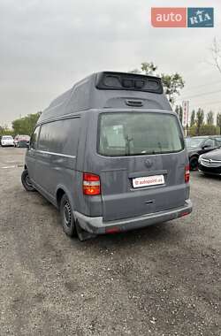 Минивэн Volkswagen Transporter 2006 в 