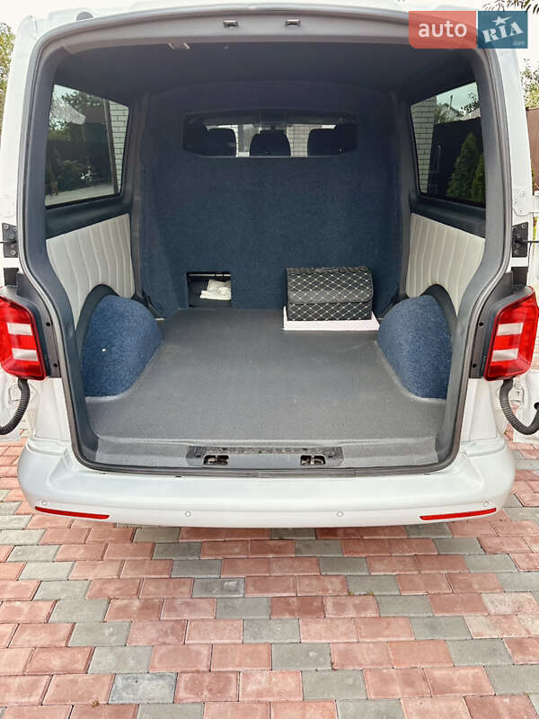 Минивэн Volkswagen Transporter 2018 в Лозовой