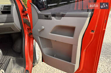 Минивэн Volkswagen Transporter 2005 в 