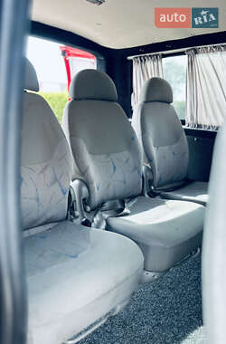 Минивэн Volkswagen Transporter 2005 в 