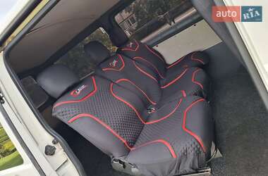 Минивэн Volkswagen Transporter 2006 в 