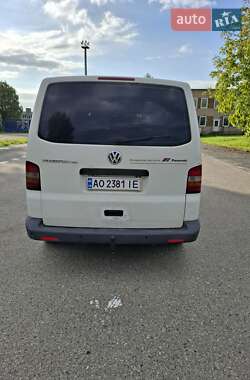 Минивэн Volkswagen Transporter 2006 в 