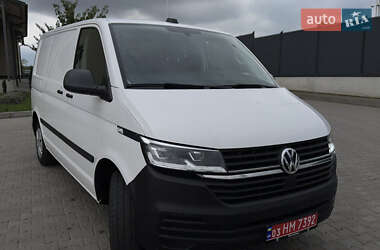 Грузовой фургон Volkswagen Transporter 2021 в 