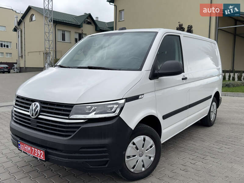 Грузовой фургон Volkswagen Transporter 2021 в 