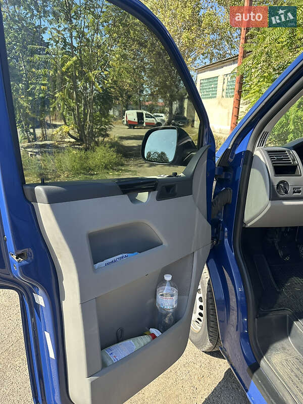 Вантажний фургон Volkswagen Transporter 2013 в Одесі фото 7 Вантажний фургон Volkswagen Transporter 2013 в Одесі