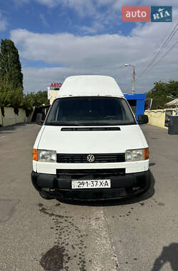 Грузовой фургон Volkswagen Transporter 1996 в 