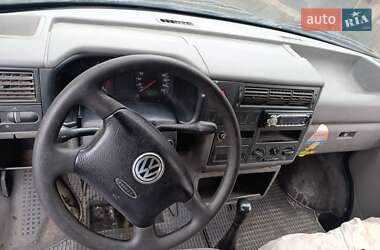 Минивэн Volkswagen Transporter 2000 в 