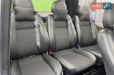 Минивэн Volkswagen Transporter 2016 в 
