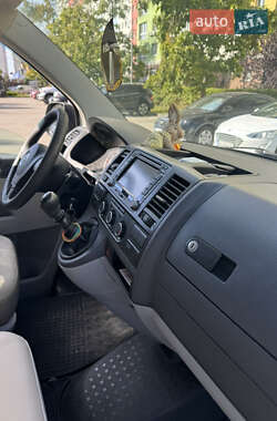Мінівен Volkswagen Transporter 2009 в 