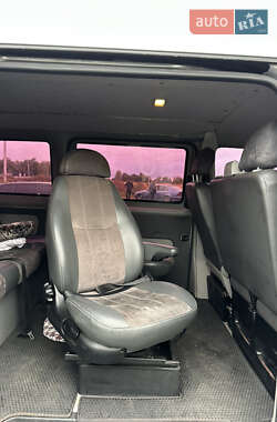 Минивэн Volkswagen Transporter 2010 в 