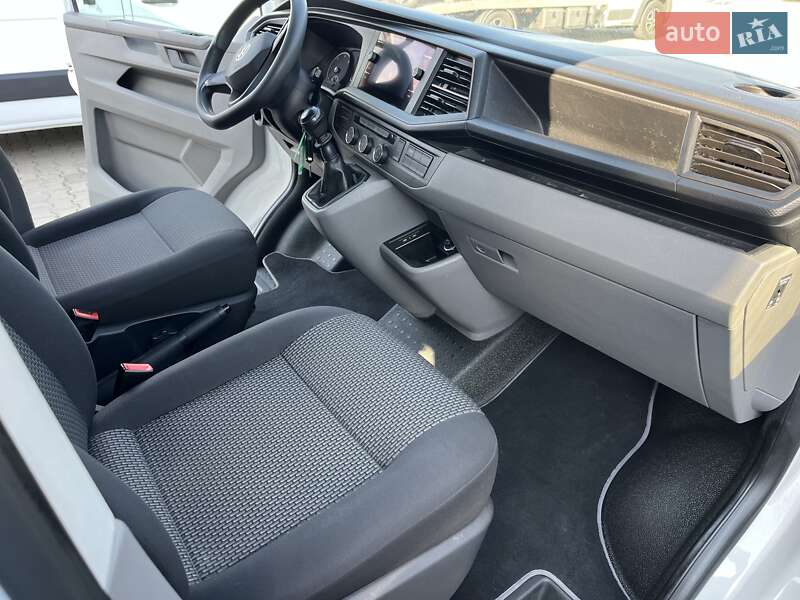 Грузовой фургон Volkswagen Transporter 2020 в Золочеве