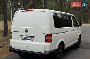 Вантажний фургон Volkswagen Transporter 2006 в 