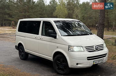 Вантажний фургон Volkswagen Transporter 2006 в 
