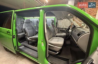 Минивэн Volkswagen Transporter 2009 в 