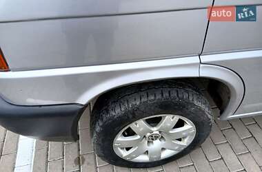 Минивэн Volkswagen Transporter 2003 в 