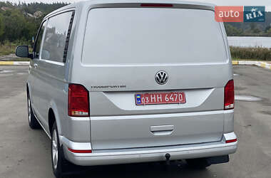 Грузовой фургон Volkswagen Transporter 2021 в 