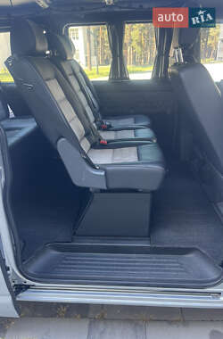 Минивэн Volkswagen Transporter 2012 в 