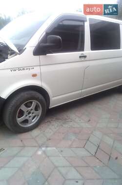 Вантажопасажирський фургон Volkswagen Transporter 2006 в Вінниці