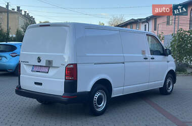 Вантажний фургон Volkswagen Transporter 2017 в 