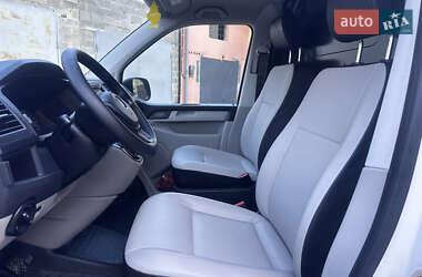 Вантажний фургон Volkswagen Transporter 2017 в 