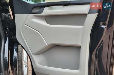 Грузовой фургон Volkswagen Transporter 2019 в 