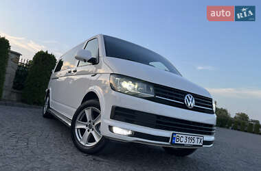 Минивэн Volkswagen Transporter 2016 в 