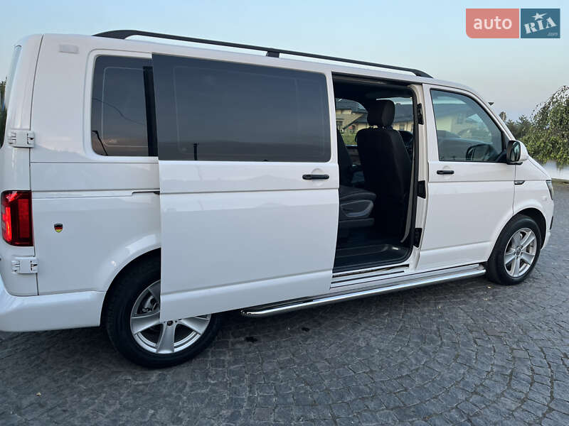 Минивэн Volkswagen Transporter 2016 в Львове
