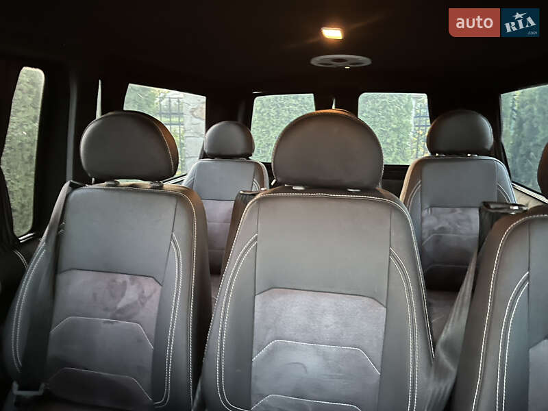 Минивэн Volkswagen Transporter 2016 в Львове