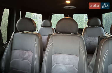 Минивэн Volkswagen Transporter 2016 в 