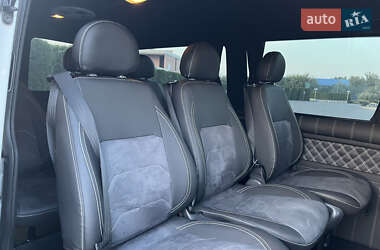 Минивэн Volkswagen Transporter 2016 в 