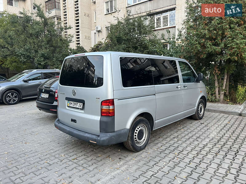 Минивэн Volkswagen Transporter 2005 в Сумах