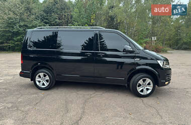Минивэн Volkswagen Transporter 2019 в 
