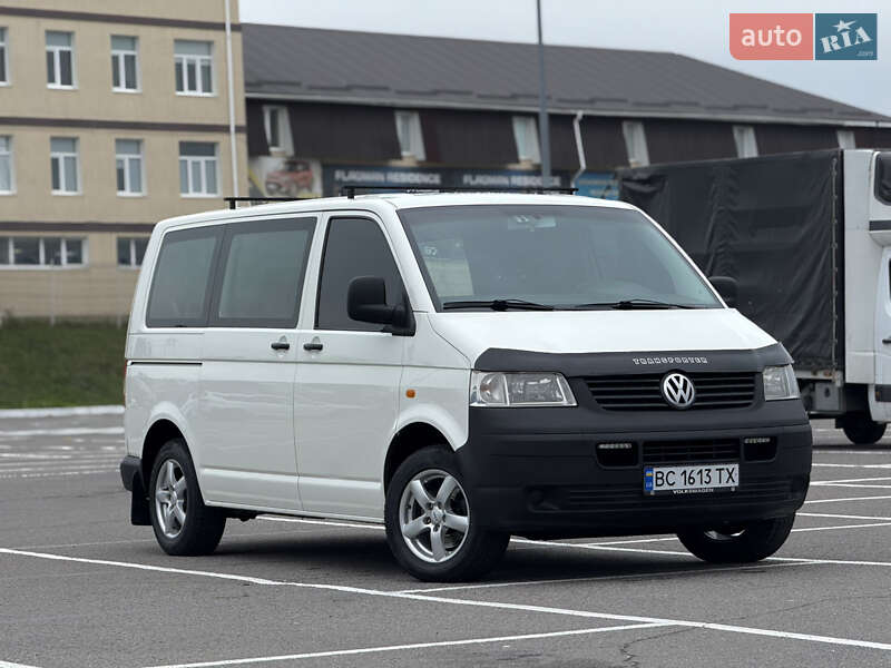 Минивэн Volkswagen Transporter 2004 в Виннице