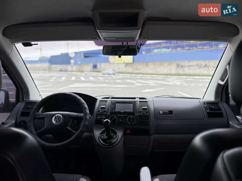 Минивэн Volkswagen Transporter 2004 в Виннице