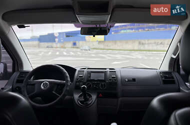 Минивэн Volkswagen Transporter 2004 в 