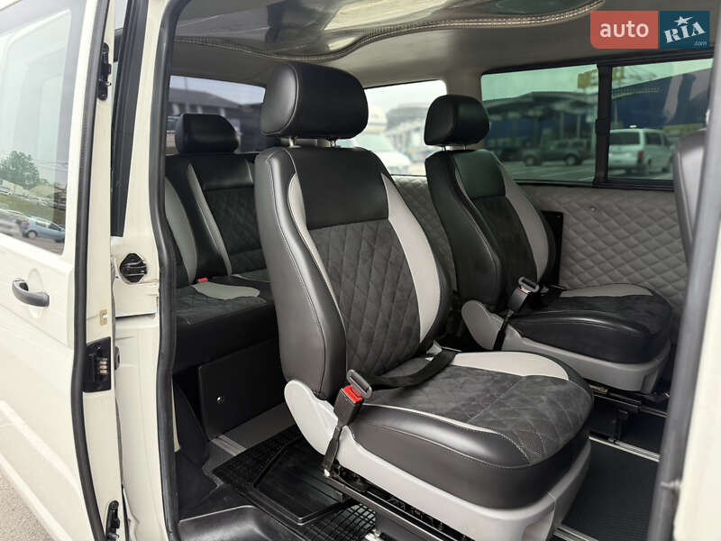 Минивэн Volkswagen Transporter 2004 в Виннице