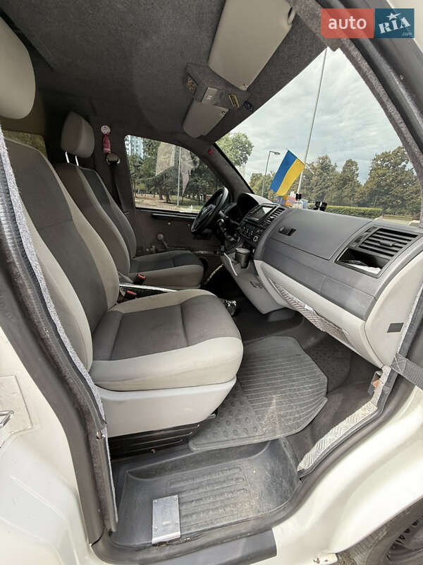 Бронированный автомобиль Volkswagen Transporter 2014 в Одессе